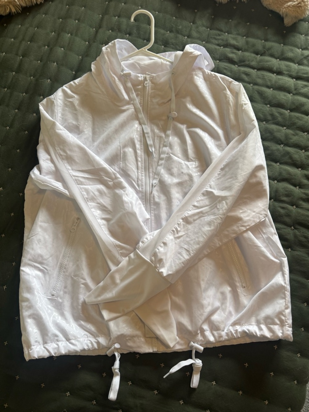Lightweight Zyia White Hooded Windbreaker Jacket